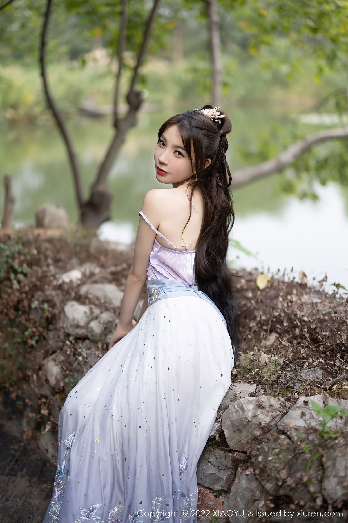 徐莉芝Booty - 浅紫古装服饰+西湖场景杭州旅拍