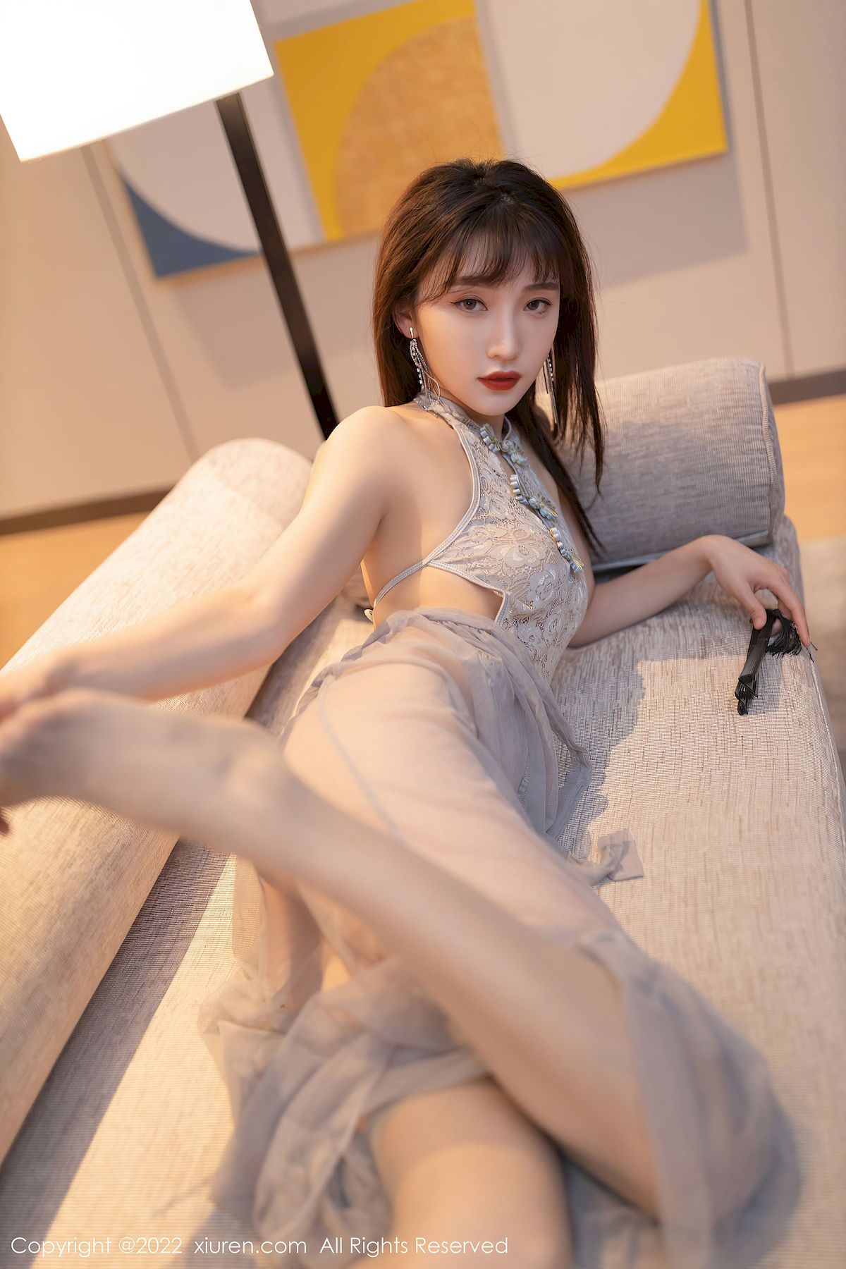 陆萱萱 - 淡灰薄纱长裙+灰色丝袜性感写真
