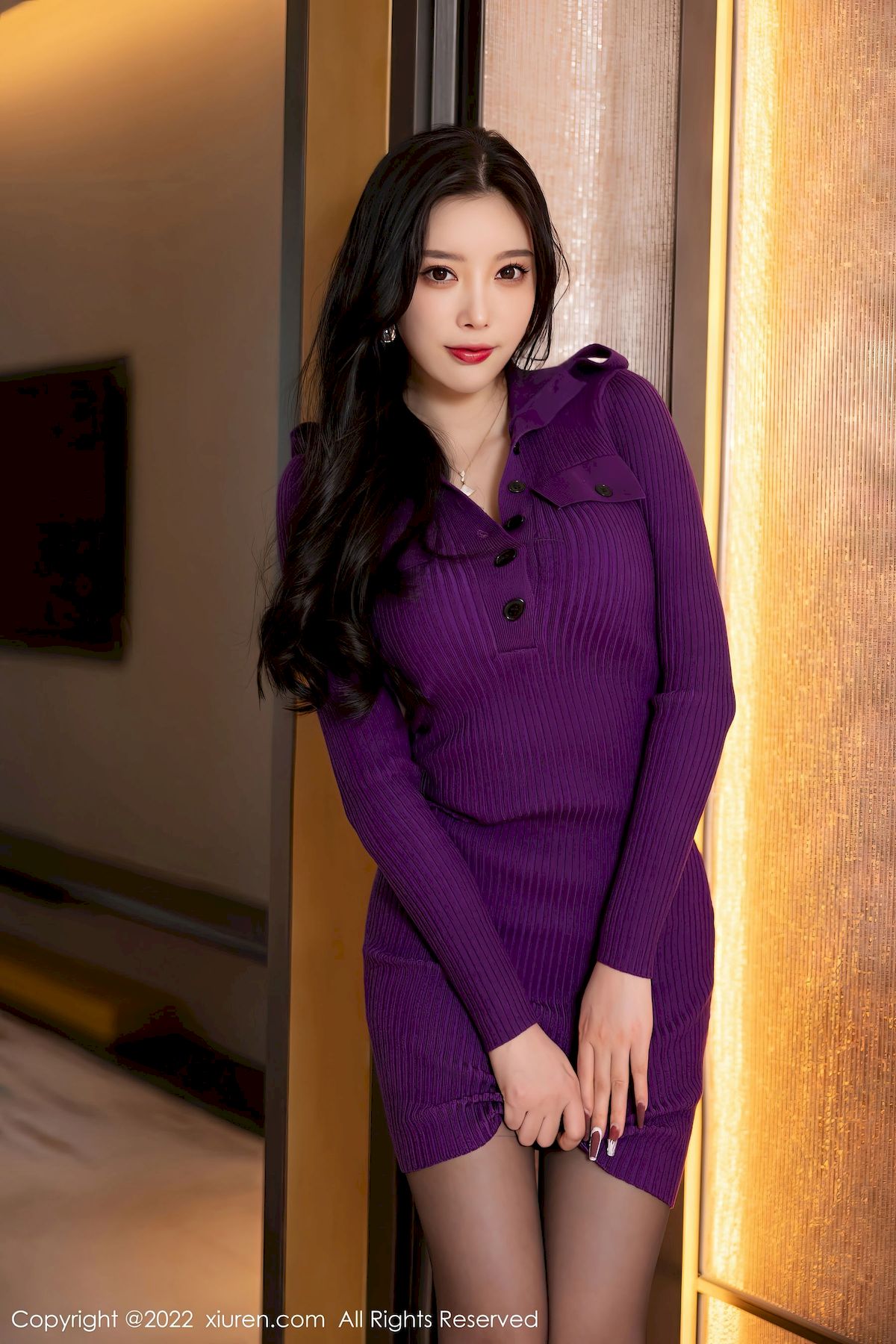 杨晨晨Yome - 紫色连衣裙+魅惑黑丝私房写真