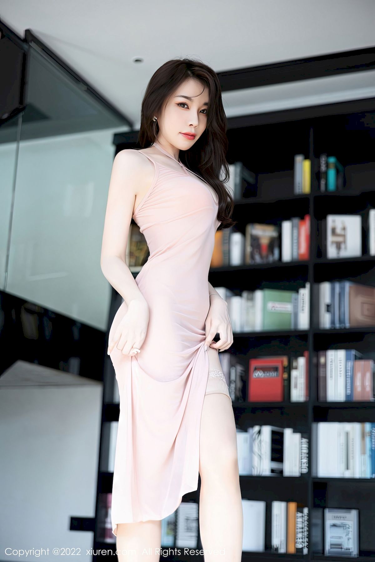 徐莉芝Botty - 连衣长裙+原色丝袜性感写真