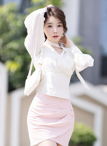 [语画界XIAOYU] Vol.876 女神徐莉芝Booty - 白色上衣+粉色短裙性感写真