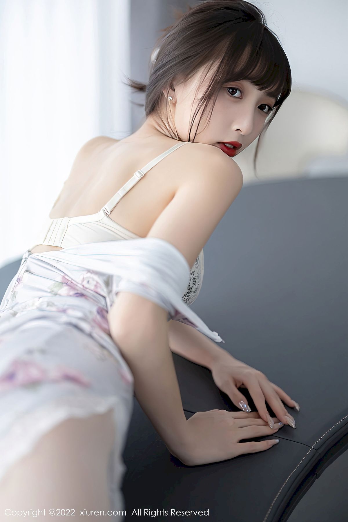 林星阑 - 白色旗袍+诱人丝袜性感写真