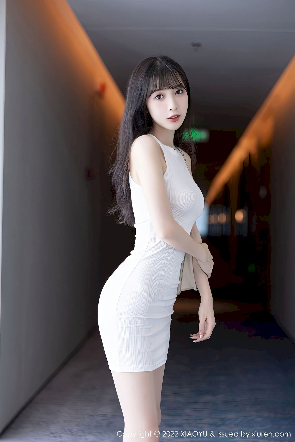 林星阑 - 白色连衣裙+原色丝袜性感写真