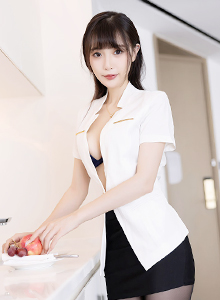 [秀人XiuRen] No.5700 模特林星阑 - 白色上衣+黑色短裙性感写真