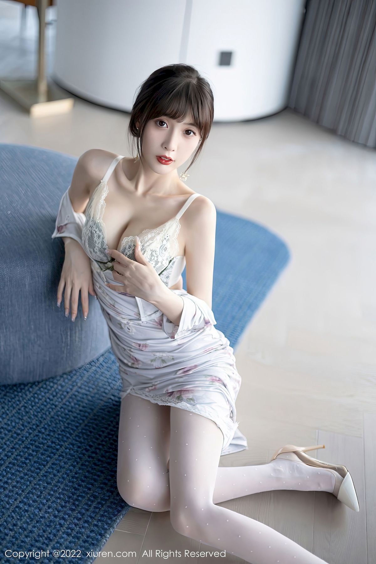林星阑 - 白色旗袍+诱人丝袜性感写真