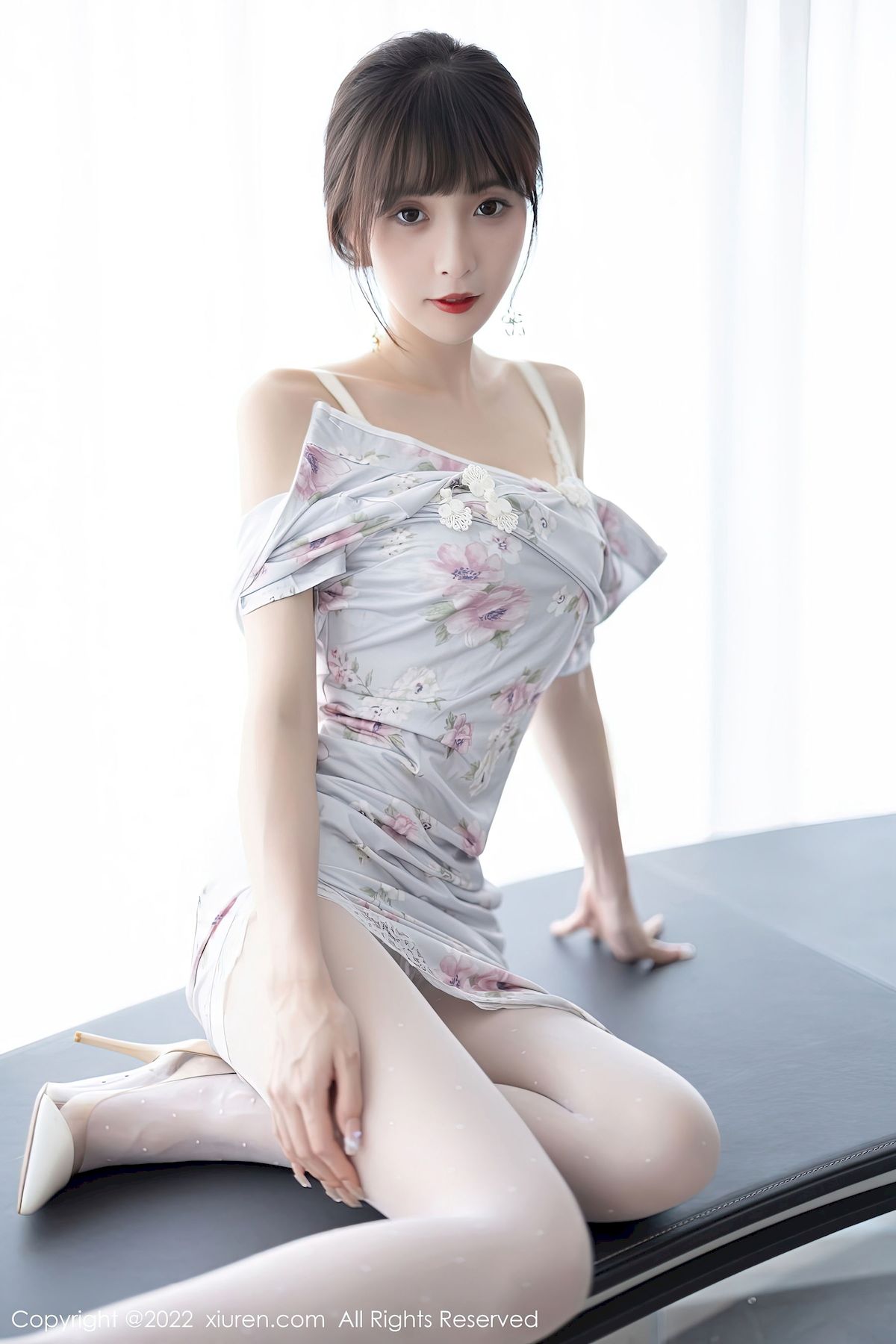 林星阑 - 白色旗袍+诱人丝袜性感写真