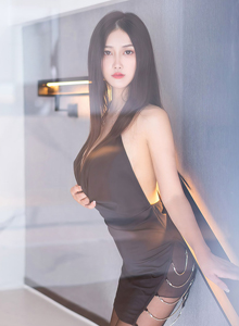[秀人XiuRen] No.5449 新人模特laura阿姣 - 连衣短裙+诱人黑丝性感写真