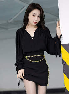[秀人XiuRen] No.6033 女神徐莉芝Booty - 黑色服饰+黑丝短裙性感写真