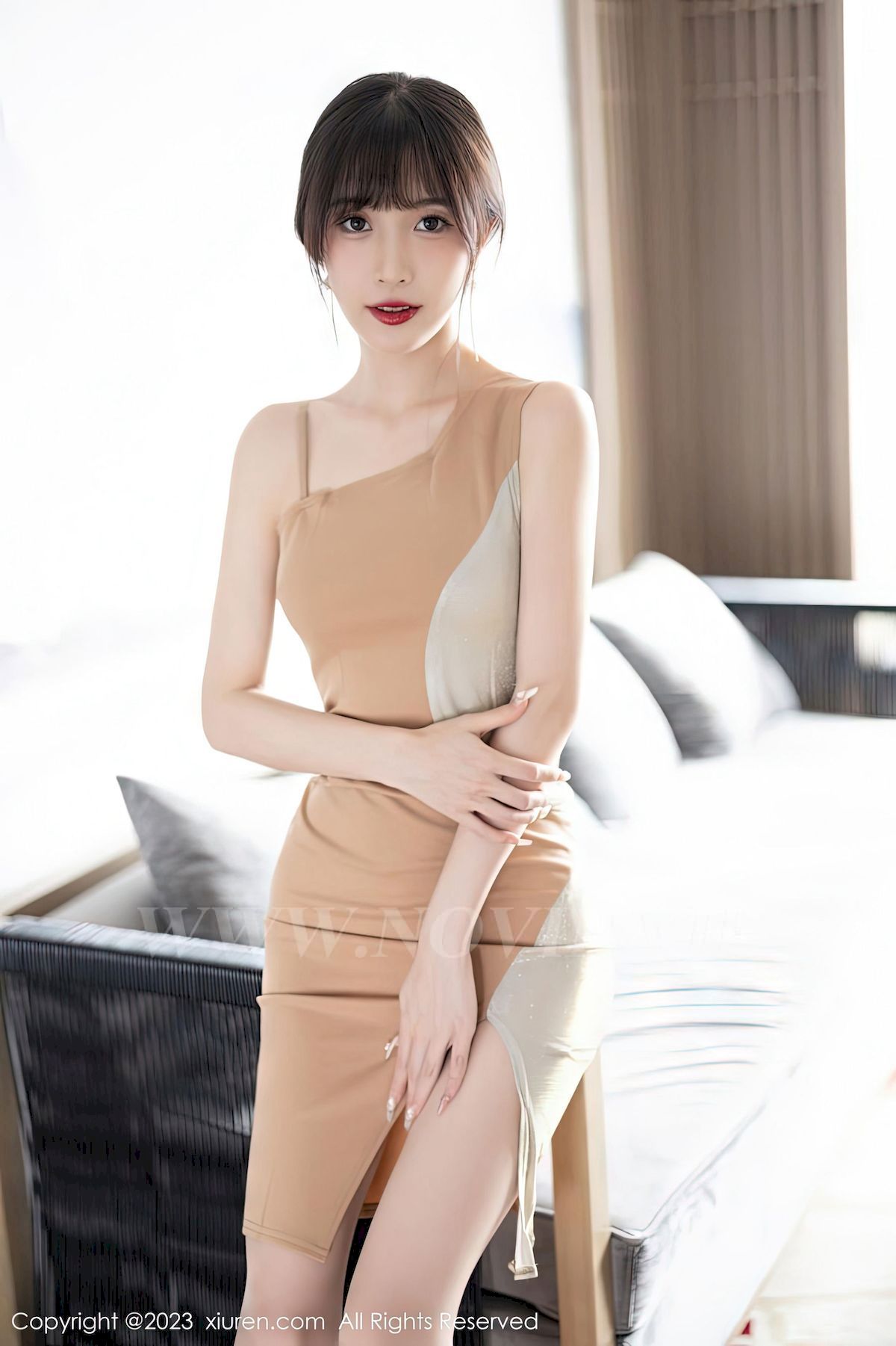 林星阑 - 连衣短裙+原色丝袜性感写真
