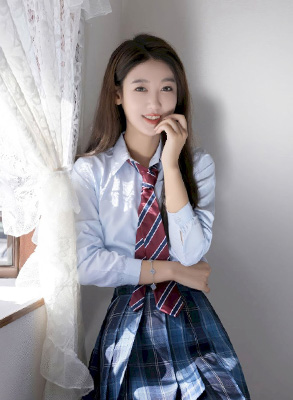 [XiuRen秀人网] No.7585 模特唐安琪 - 学生制服+格子裙日本旅拍
